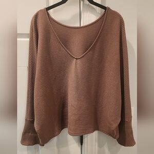 Vetta Lounge Capsule Top Reversible.